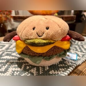 JELLYCAT AMUSEABLES - NWT CHEESEBURGER PLUSHIE! OUT OF STOCK COLLECTIBLE!